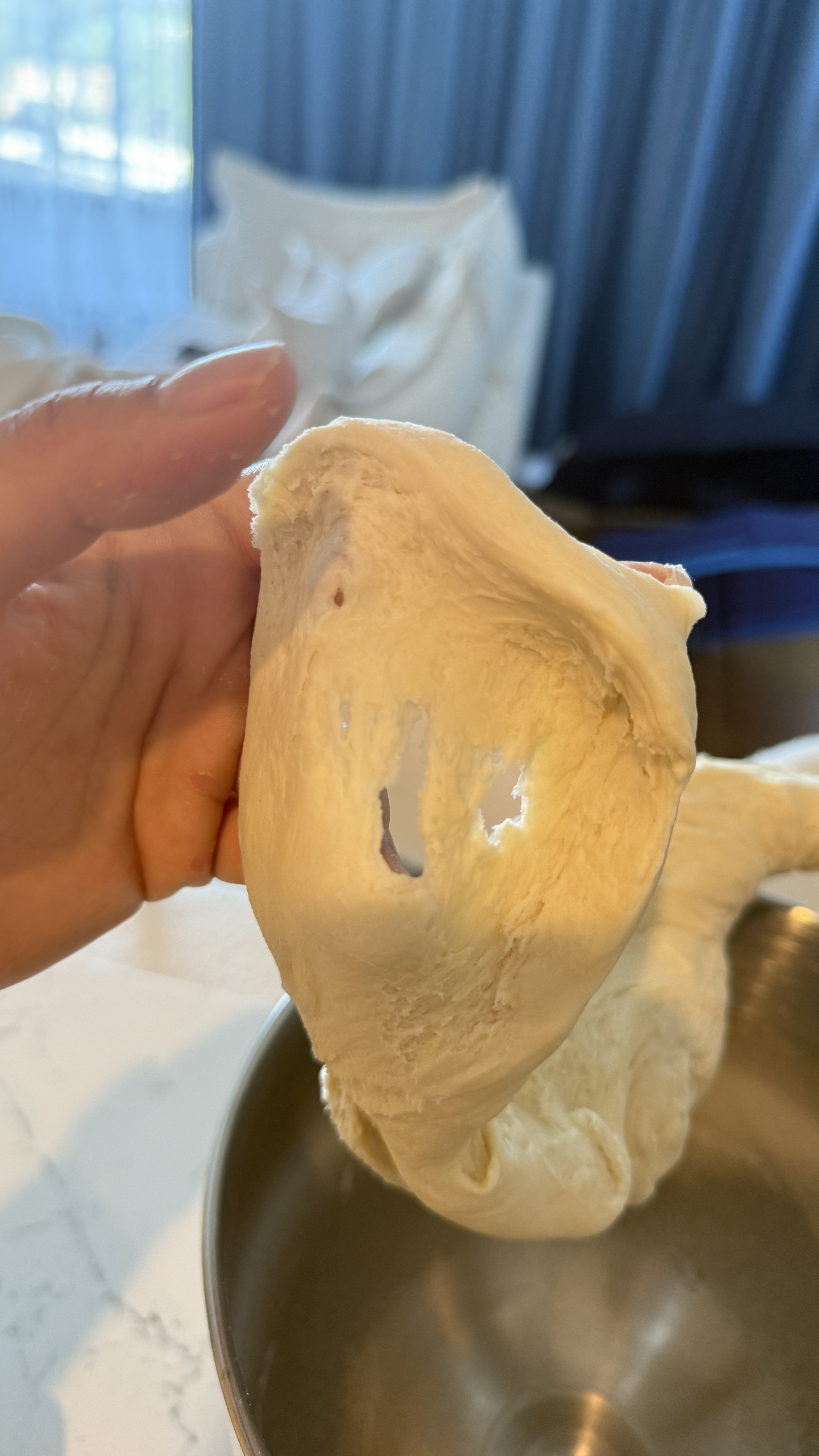 Showing the lack of gluten development