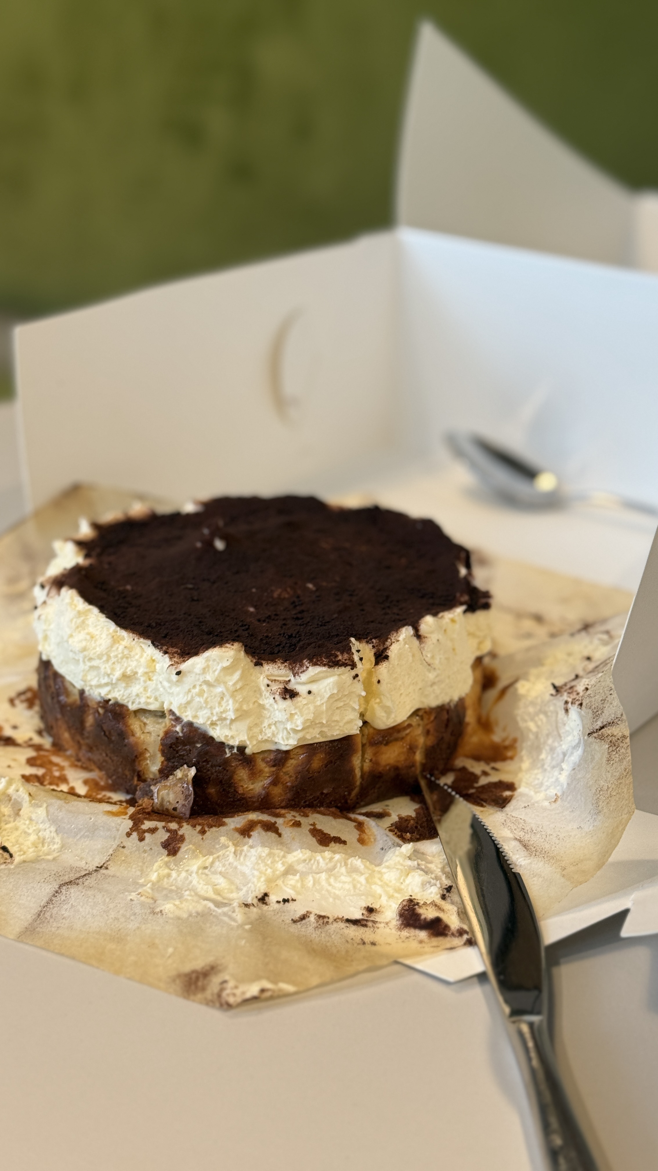Tiramisu Basque Cheesecake